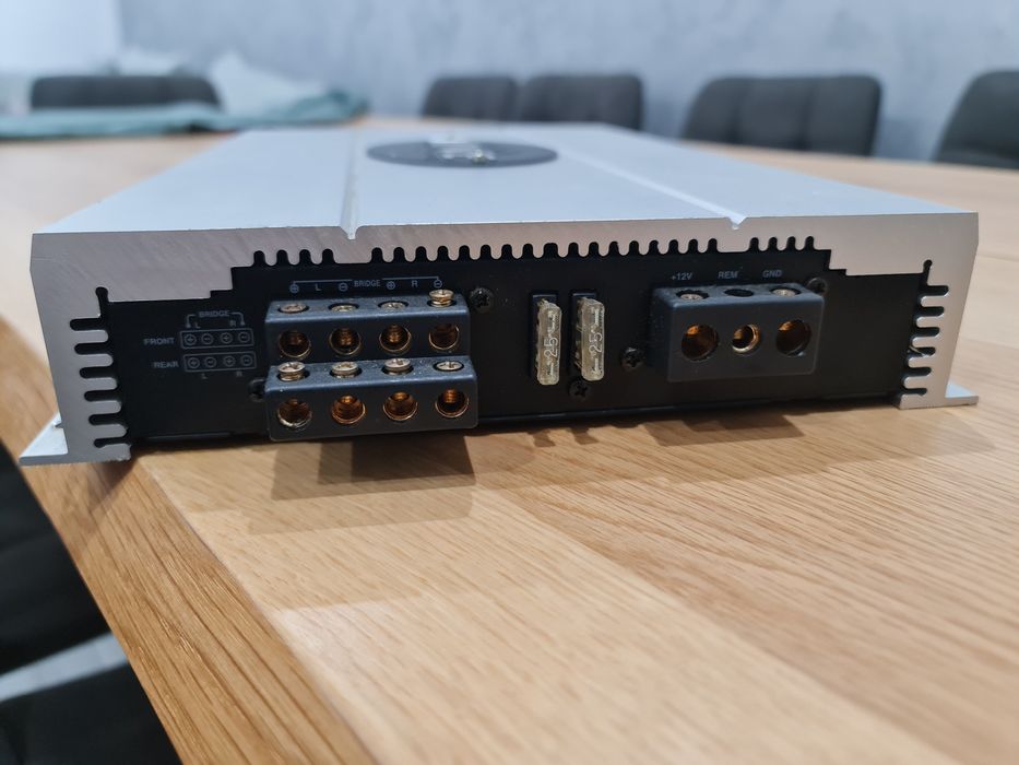 Amplificator Auto Kove K4 600