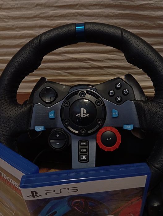 Волан с педали и скоростен лост Logitech g29 + Gran Turismo и Asseto C