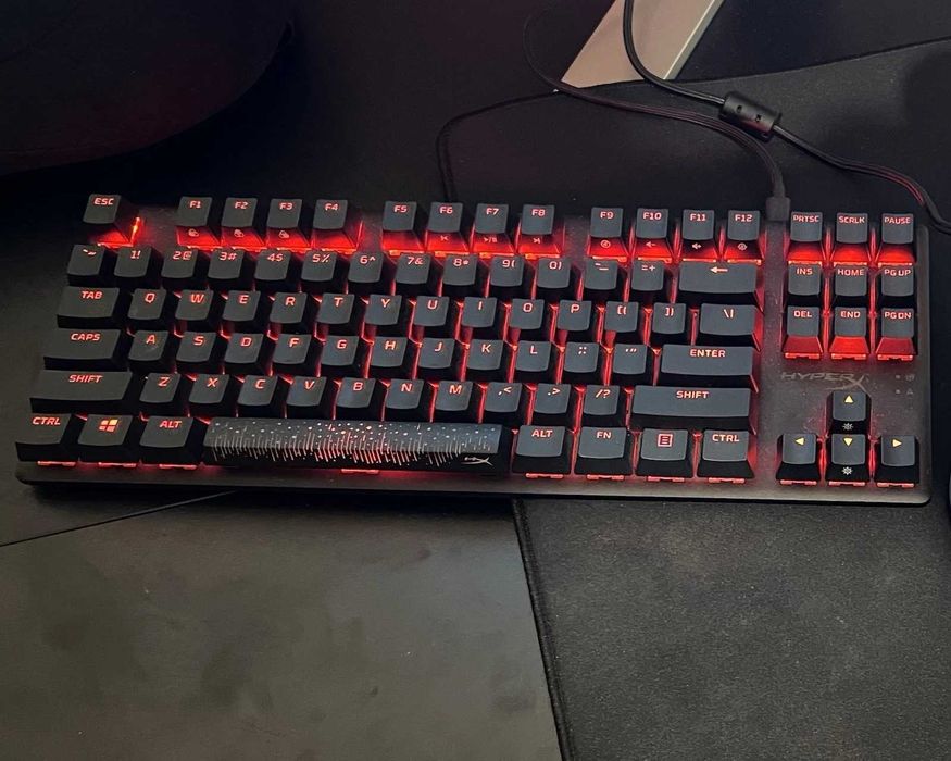 Tastatura gaming mecanica HyperX Alloy Origins Core RGB 75%