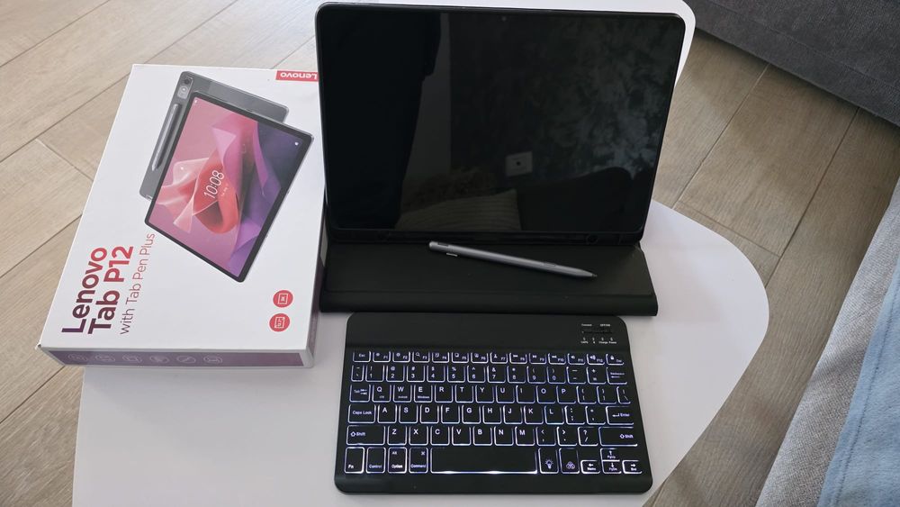 Lenovo Tab P12 - 12.7 in, 128 Gb, 8 Gb Ram + Husa + stylus + Tastatura