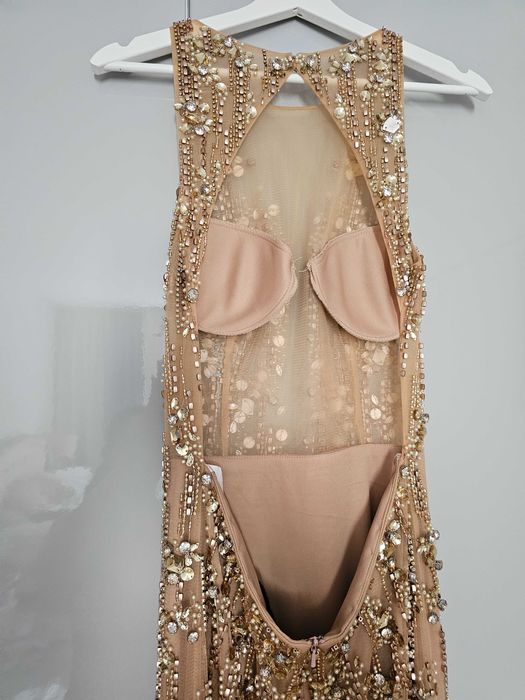 Rochie ocazie deosebita (pene si cristale)