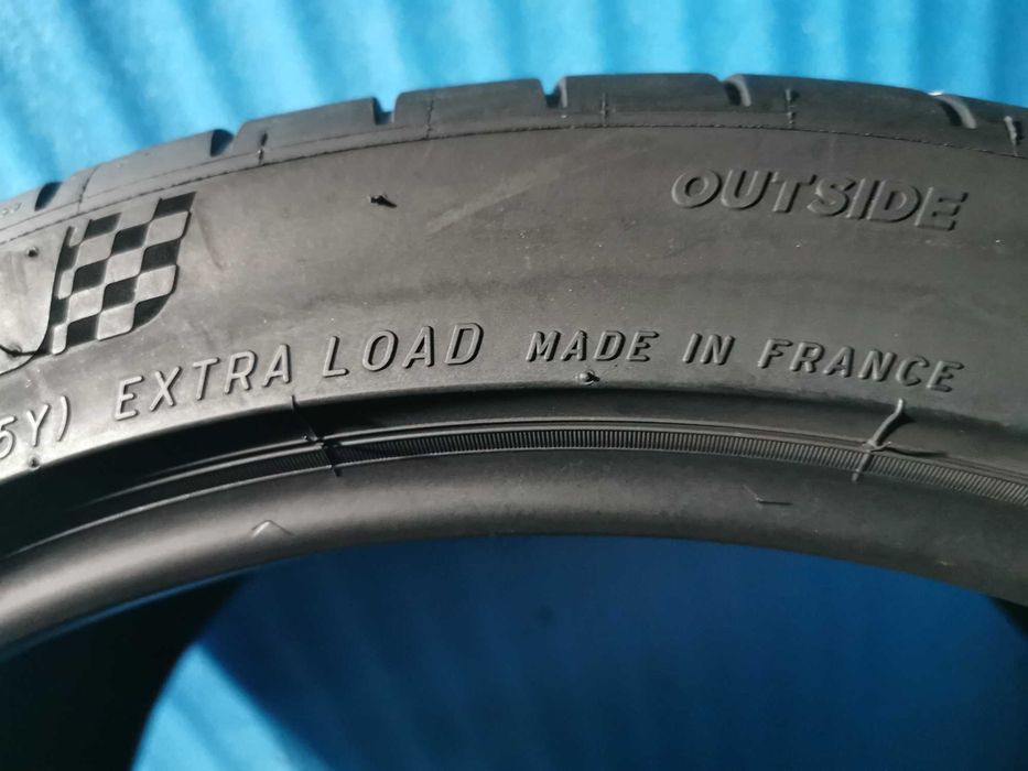 315/30 ZR21 - michelin 2 bucati