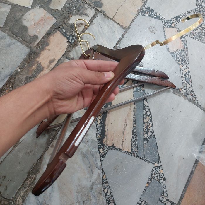 Деревянный вешалка плечики для одежды