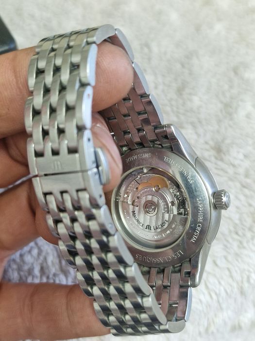Продам часы Maurice lacroix