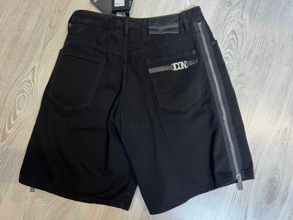 Dsquared2 bermude S-M oversize, retail 690 euro