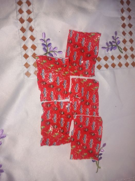 Ambalaje sugus bomboane de colecționat(roșu,portocaliu,galben))