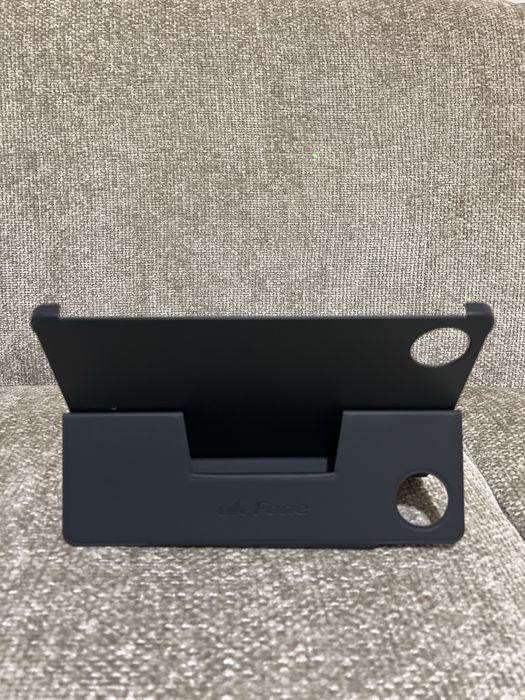 Tastatură Smart Ulefone pentru seria Tab A11 - Cu Touchpad și Husă