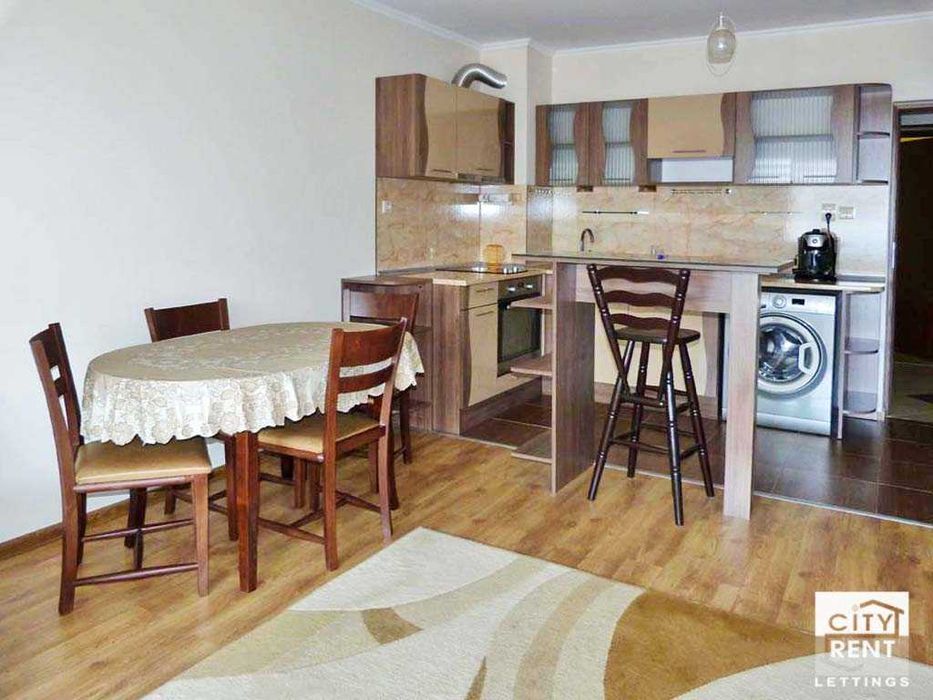 Дава се под наем Тристаен апартамент в Велико Търново, Център - 100 кв.м за 400 € - Снимка #4