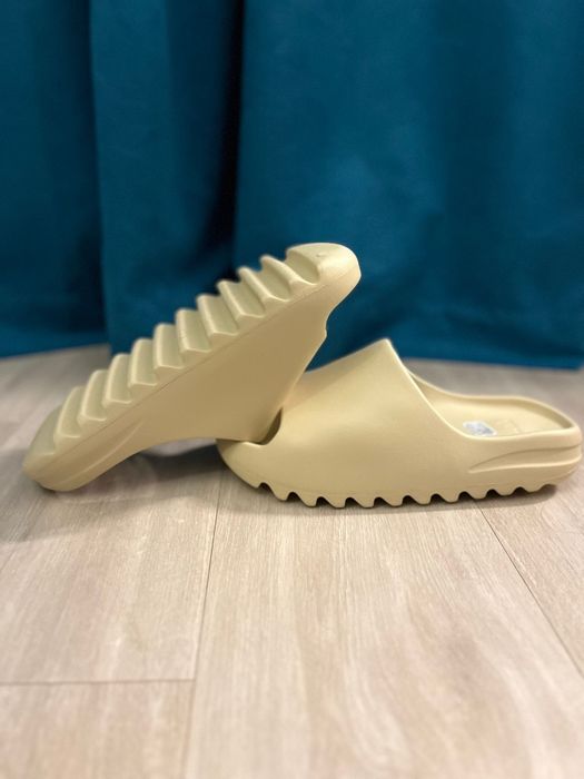 Addidas Yezzy slide Original Коледно Намаление