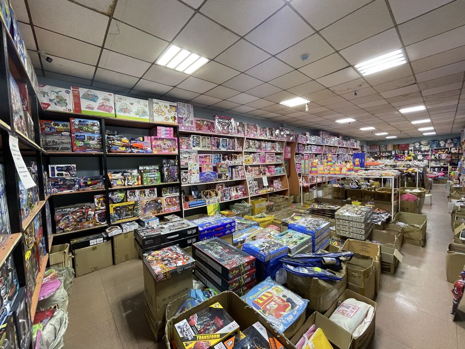 бутик арендага берыледы