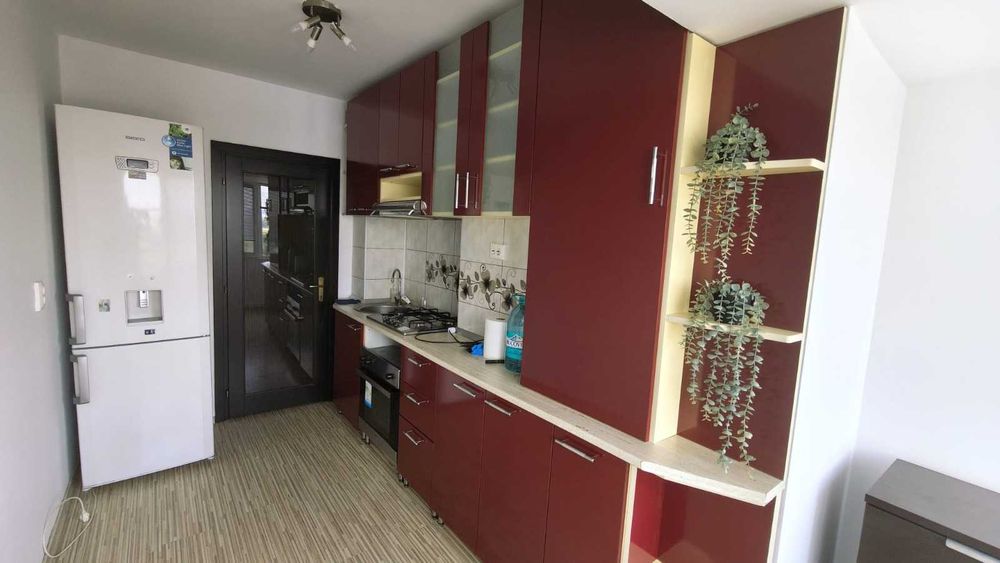Chirie 2 camere, decomandat, complet mobilat- Libertății