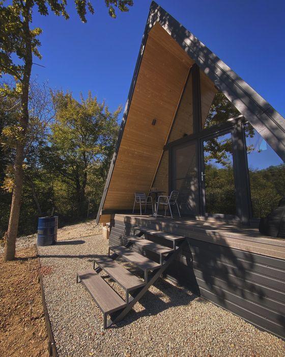 Inchiriez in regim hotelier A frame 2-4 persoane Calimanesti/Caciulata