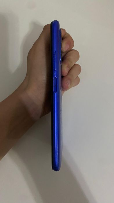 Продам мобильный телефон