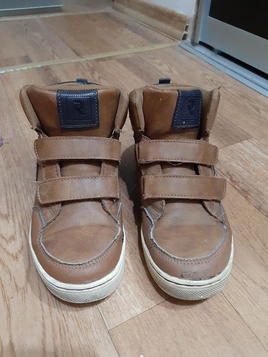 Продам обувь на мальчика 31 размер.