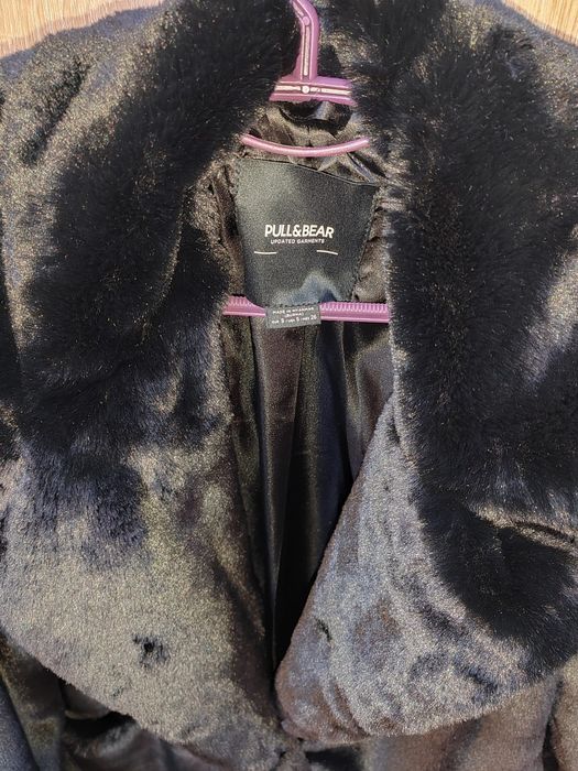 Haina din blana artificiala Pull & Bear