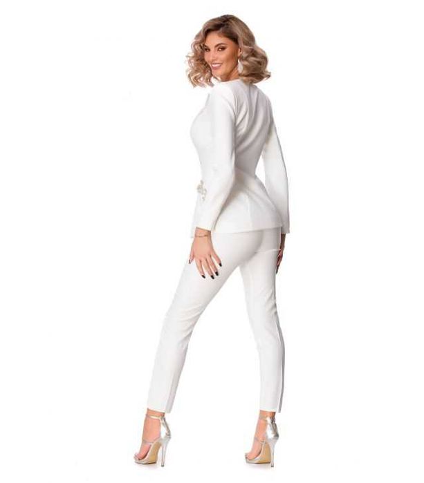 Compleu alb /costum sacou franjuri pietre,pantaloni talie inalta BBY