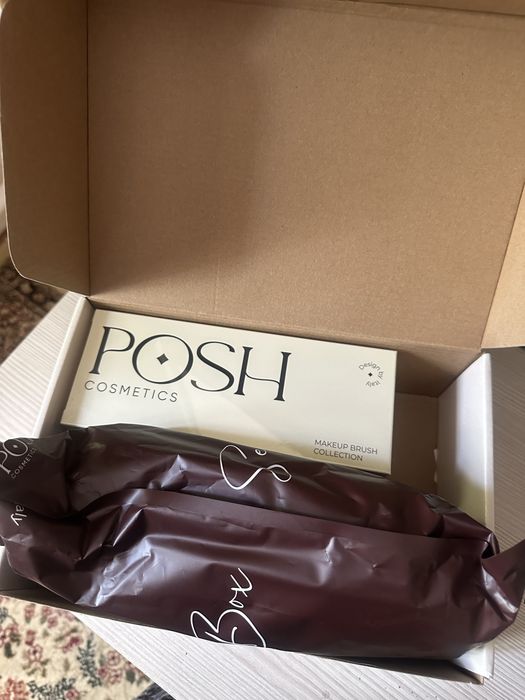 Продается косметический box от Aeka posh.