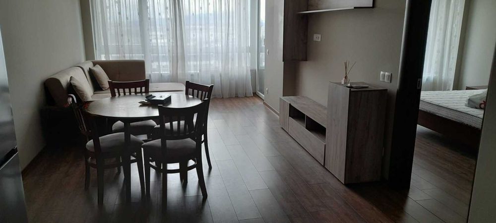 Дава се под наем Двустаен апартамент в София, Дружба 2 - 70 кв.м за 650 € - Снимка #2