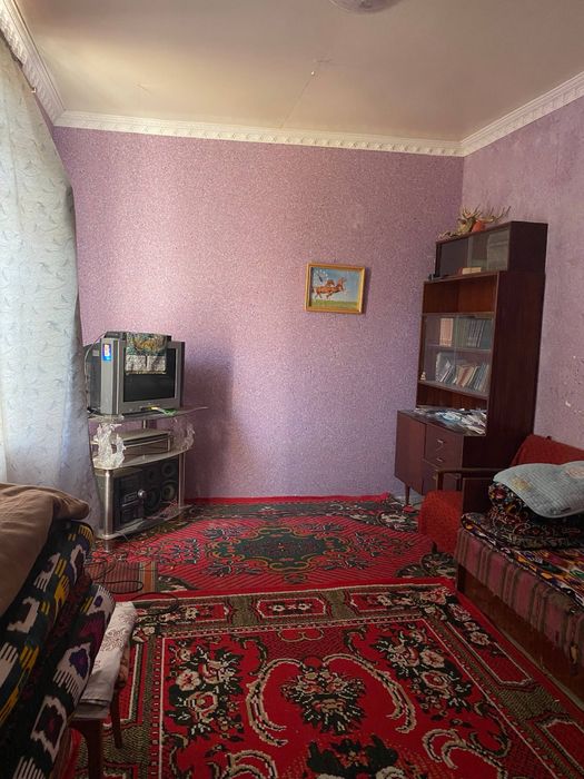 Дом, Уй, Ер, ҳовли, участка арзон сотилади.