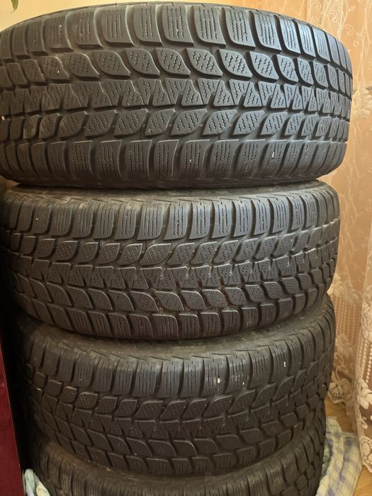 Roti Skoda Octavia 2 iarna Brigestone