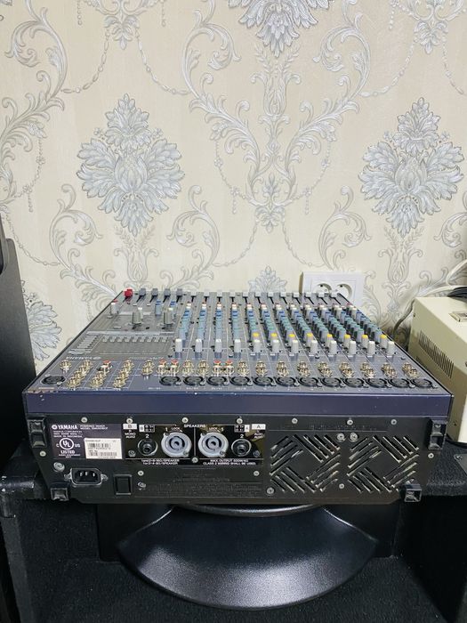 Yamaha EMX5016cf актив пульт