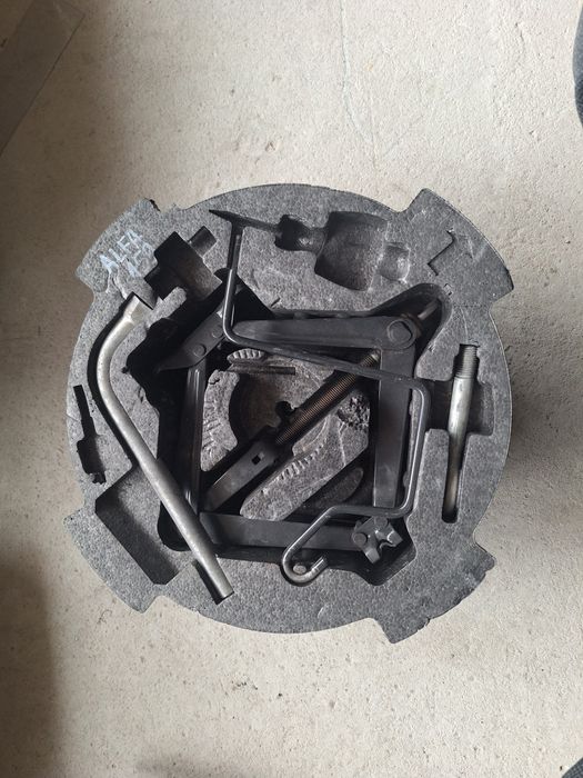 Авариен комплект за Alfa Romeo 159 / Алфа Ромео