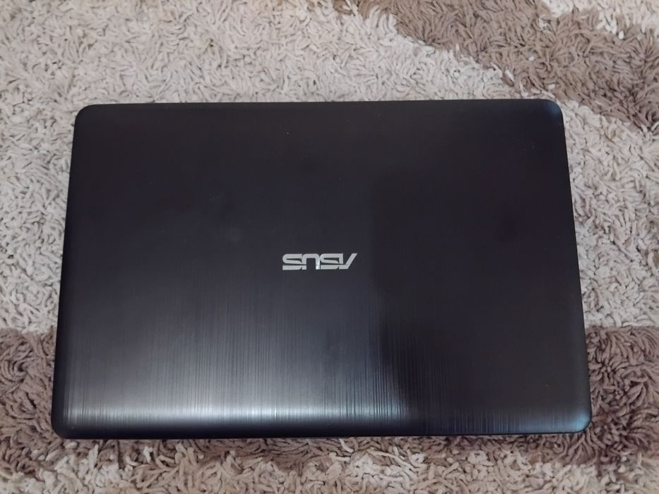 Лаптоп asus x541n
