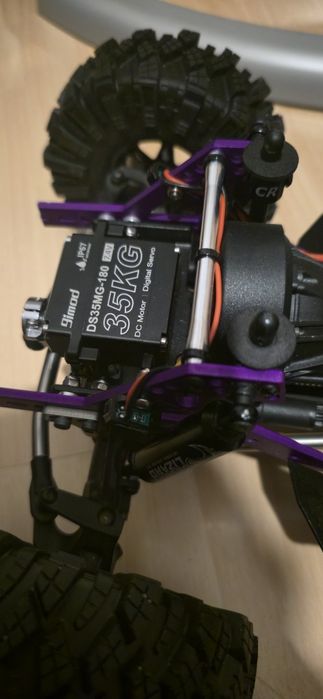 Vanquish VS4-10 с VFD Twin кутия