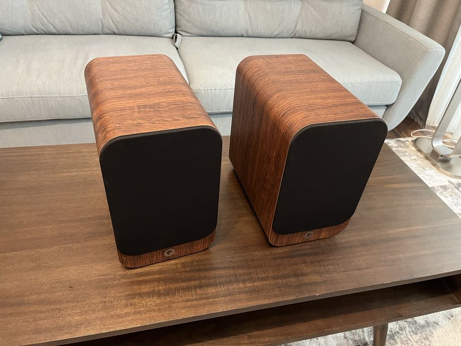 Boxe Q Acoustics 3030i