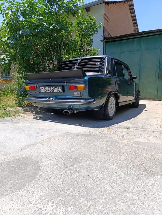 Продаётся ваз 21011 в нормальном состояний