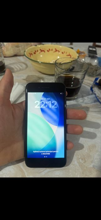 Iphone se 2020  stare buna