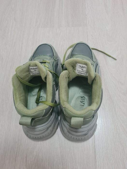 Adidasi zara/benvenuti/Converse