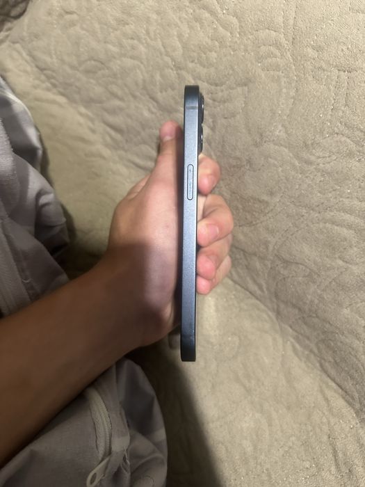 Айфон Iphone 13 75%