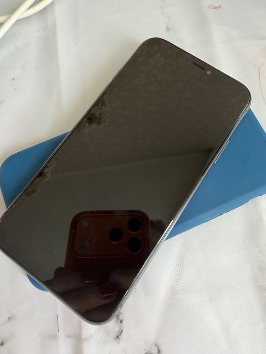 Iphone 11 смартфон