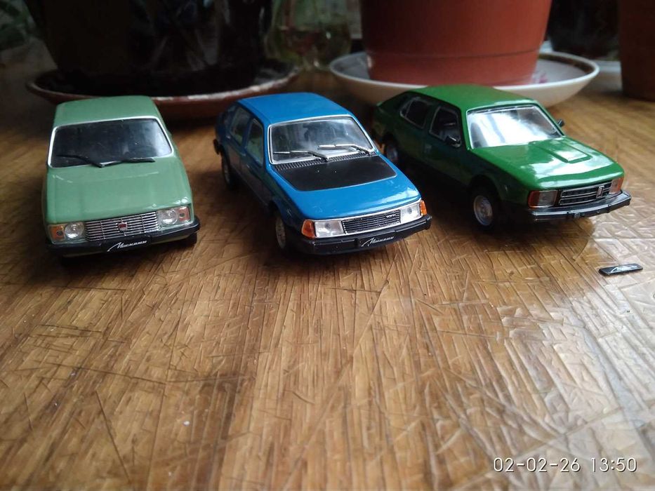 Коллекция коллекционых москвичей эксперементальной серии; масштаб 1:43