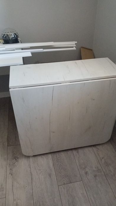 Продам стол тумба