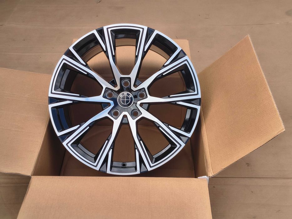Jante 19 BMW 5 x 120 in 2 lățimi 
Compatibile BMW F01 F06 F07 F10 F11