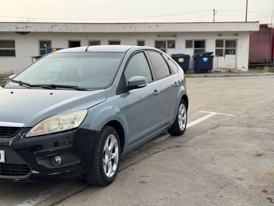 Vand ford focus 2008 cumparat de nou