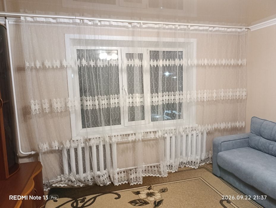Продам шторы самовывоз на юге район автостанции, метров 6