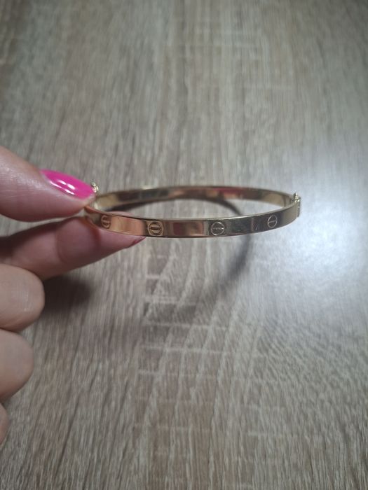 Златна гривна Cartier