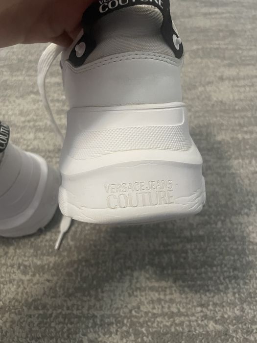 Versace jeans couture adidasi