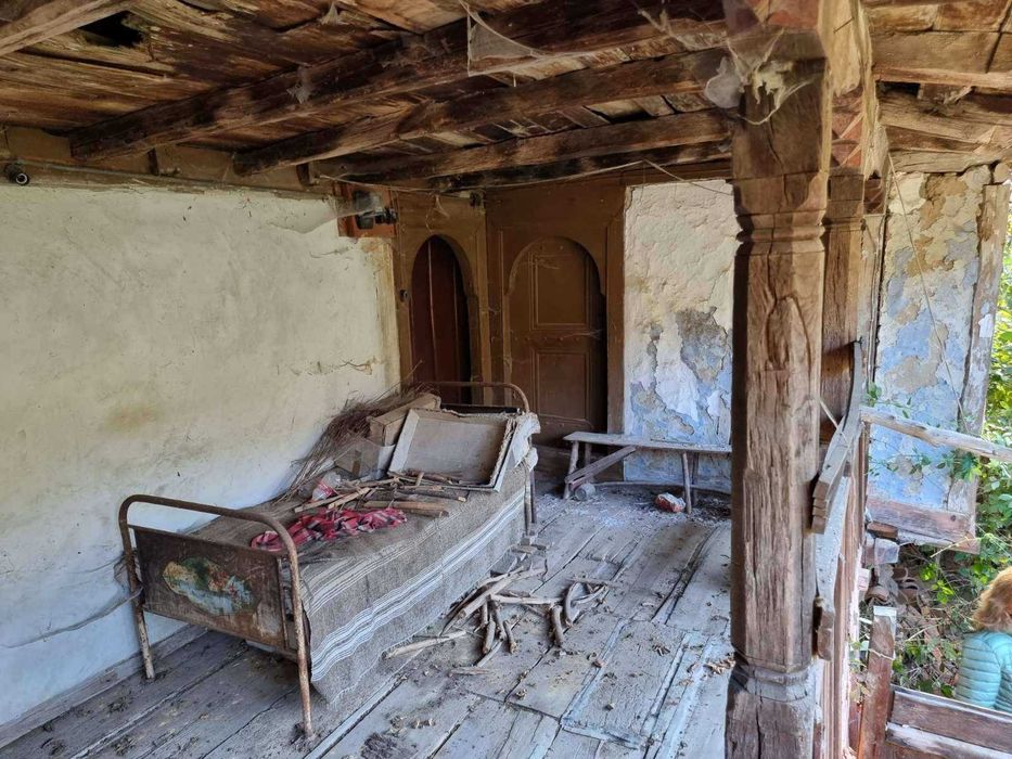 Продава се Къща в с. Свежен, Област Пловдив - 500 кв.м за 41 €/кв.м - Снимка #2