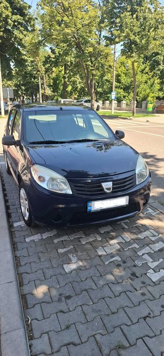 autoturism sandero 1.2 16V