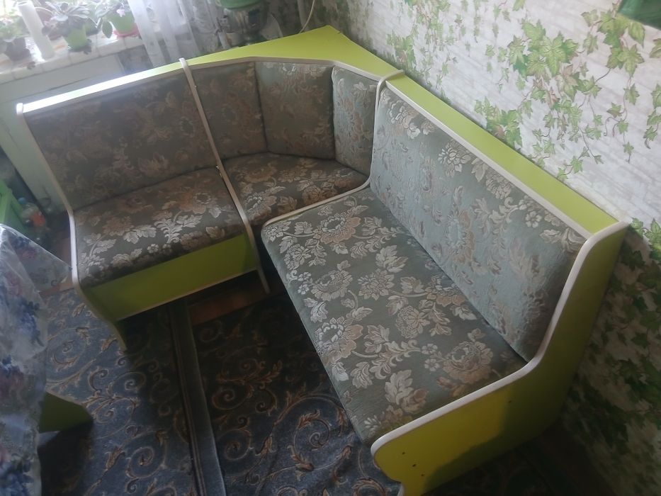 Диван кухонный 150*120