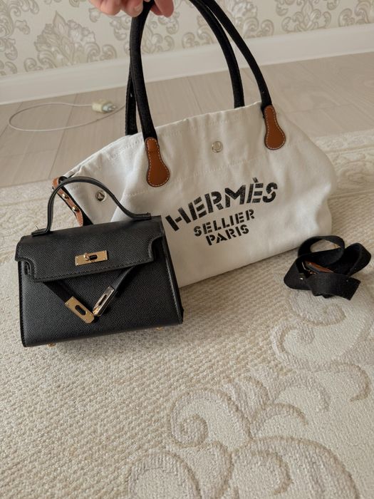 Сумка 3700 тг.