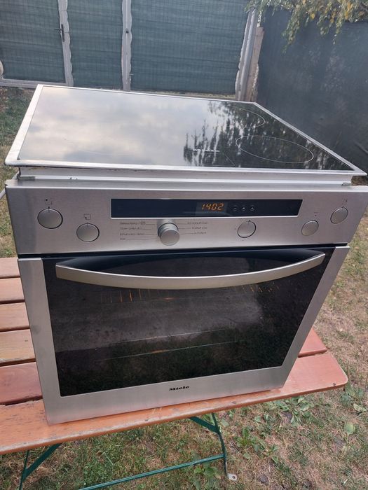 Cuptor cu plită electrică Miele