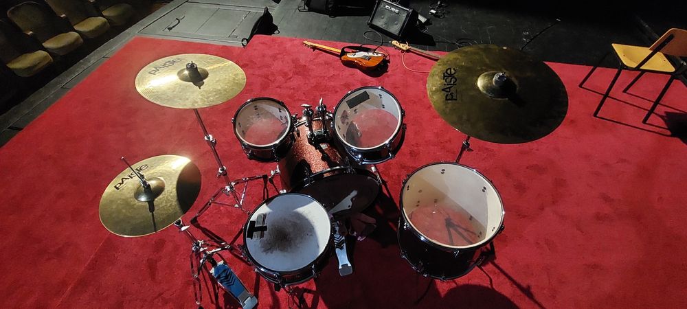 Продавам: Барабани YAMAHA SBP2F5