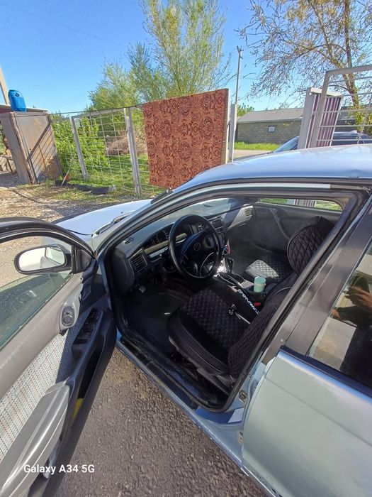 Toyota Carina E 1995