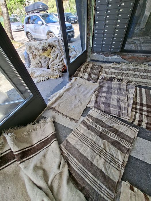 Родопски одеала всякакви разцветки