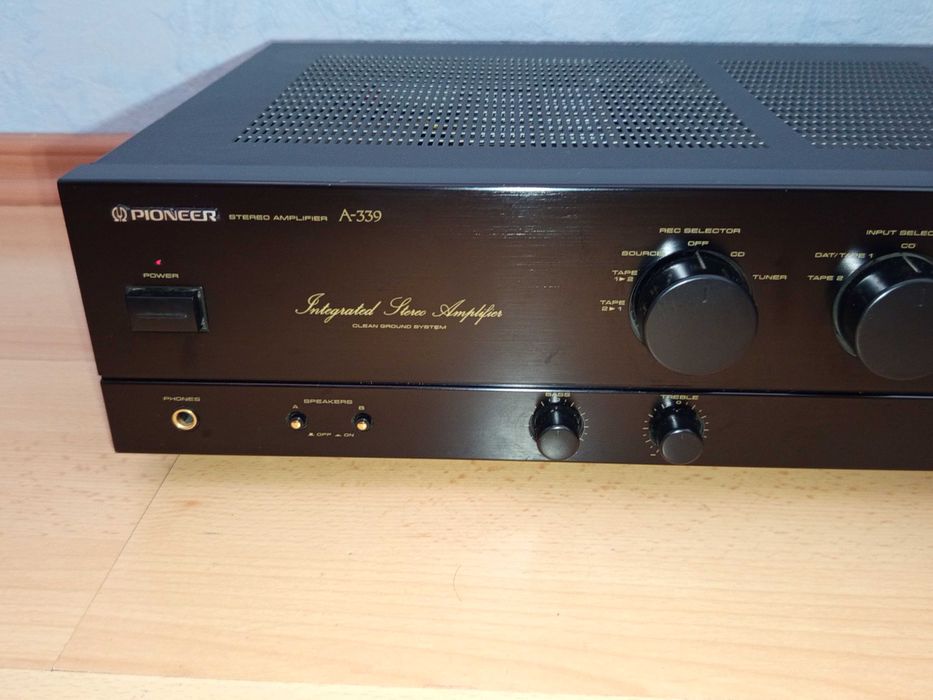 Стерео усилвател Pioneer A-339